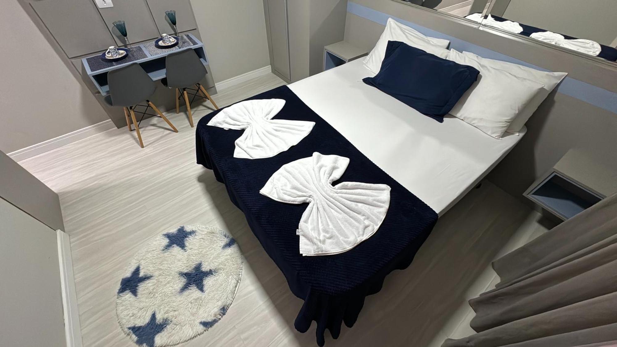 16- Decorado Perfeito Casal!!! Apartamento Curitiba